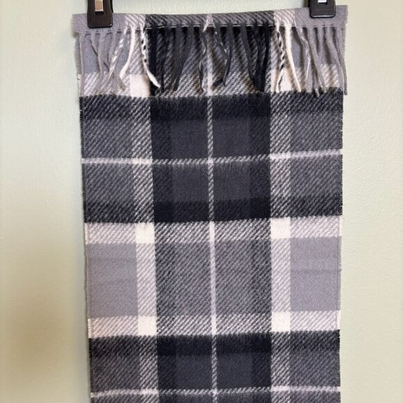 Vintage The Broadway Wool Scarf Plaid Tartan Gray Black Western Germany Academia - Picture 8 of 15